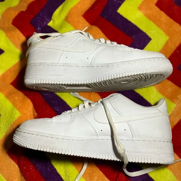 Women's Air Force 1 '07 LX 'Lucky Charms' Size 9 - Picture 9 of 11